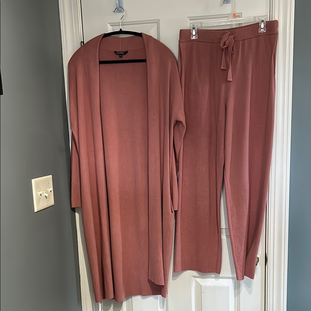 Ladies lounge set
